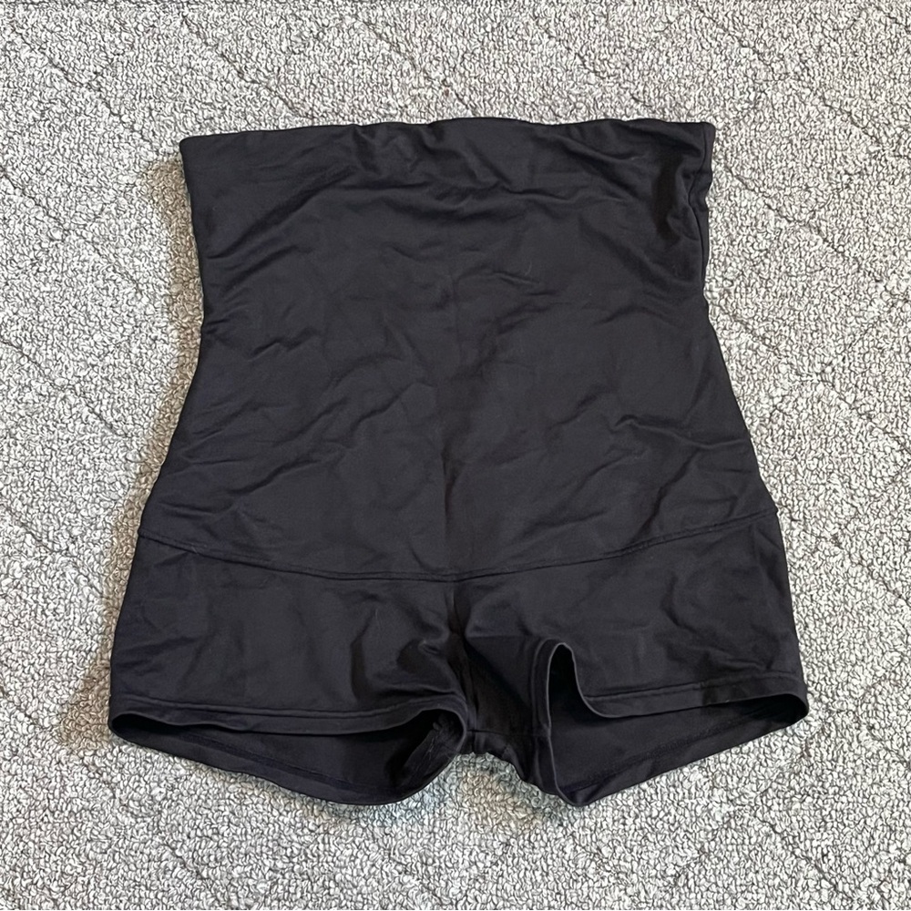 Self Expressions by Maidenform Shorts Women’s Large Black Shapewear Highwaisted